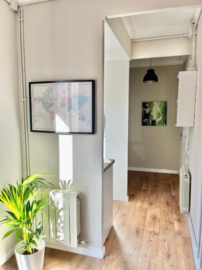Sunny Apartment Gracia - Joanic Renovated Barcelona Ngoại thất bức ảnh